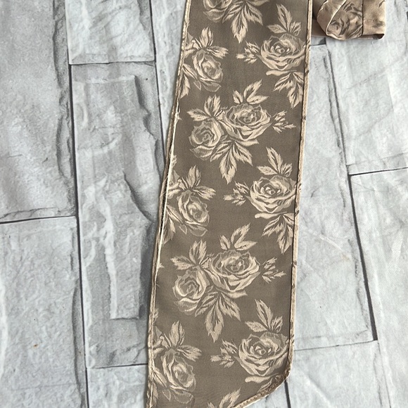 Vintage Scott McClintock satin floral sleepwear gown - Picture 11 of 12